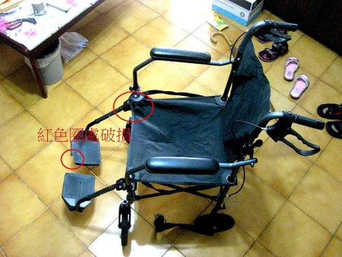 已送出-攜帶式可摺疊輪椅乙台